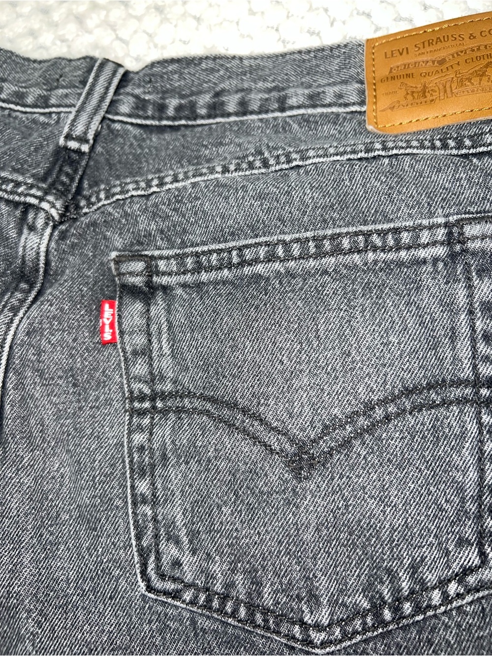 Levi's Men's Gray Black Wash Straight Jeans with Red Tab